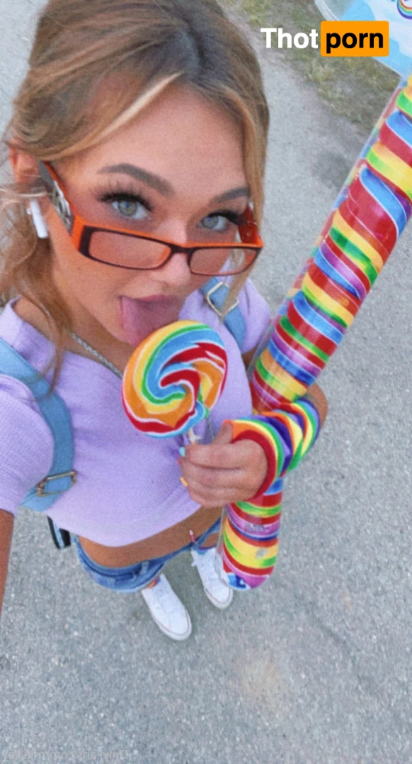 Mia Kay 👑 9278928