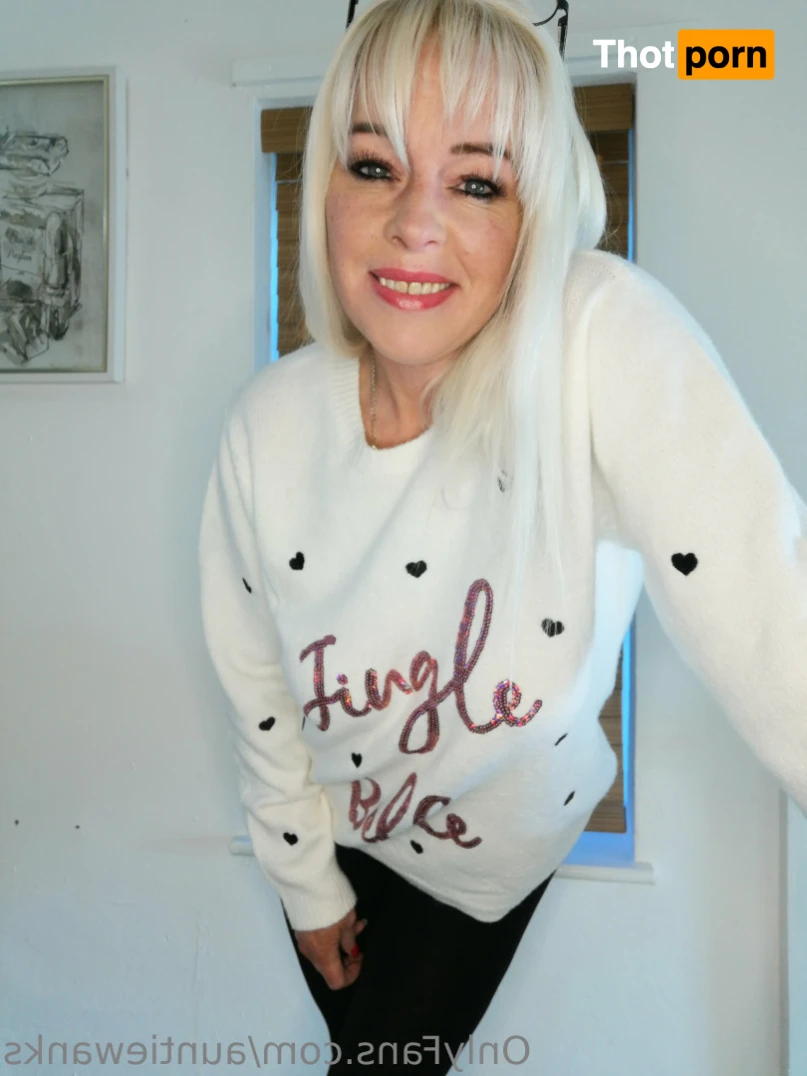 Roleplay-Auntie/Mistress , CAM with me! 16493950