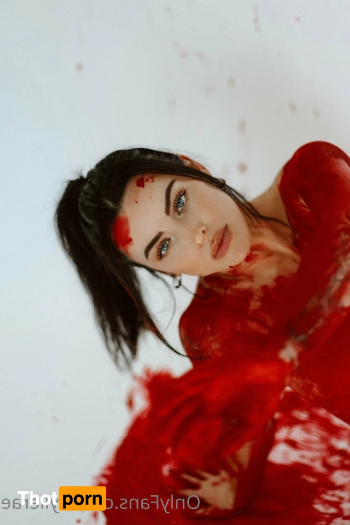 🦋 K Y L I E   R Δ E   H A L L 🦋 4370270