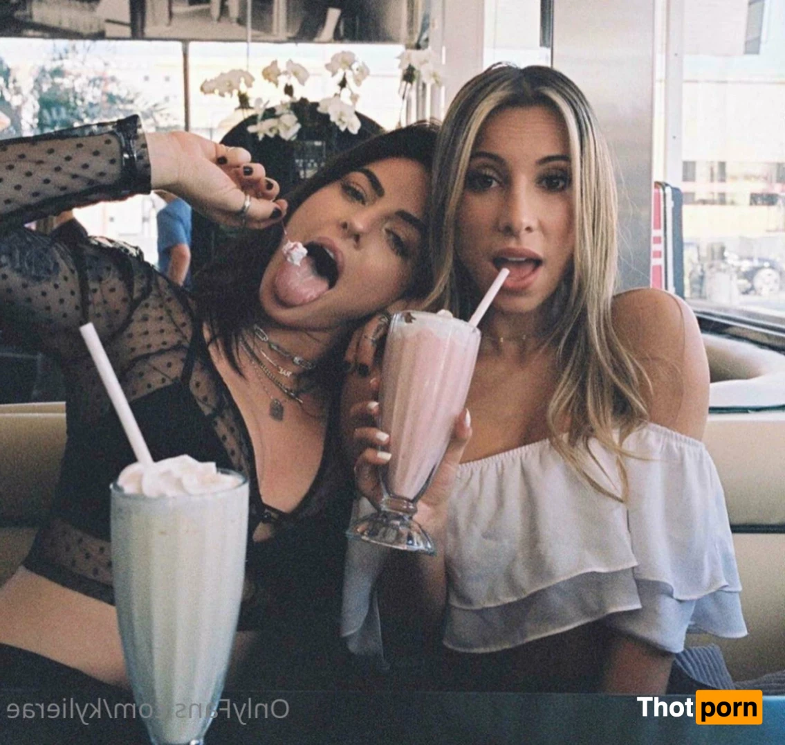 🦋 K Y L I E   R Δ E   H A L L 🦋 6815181