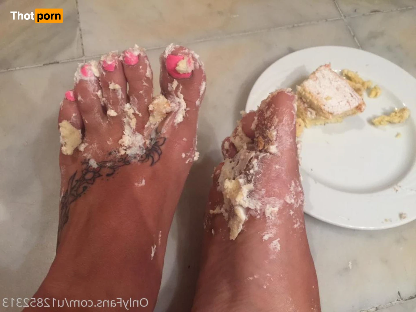 Mistress Tess 13810383