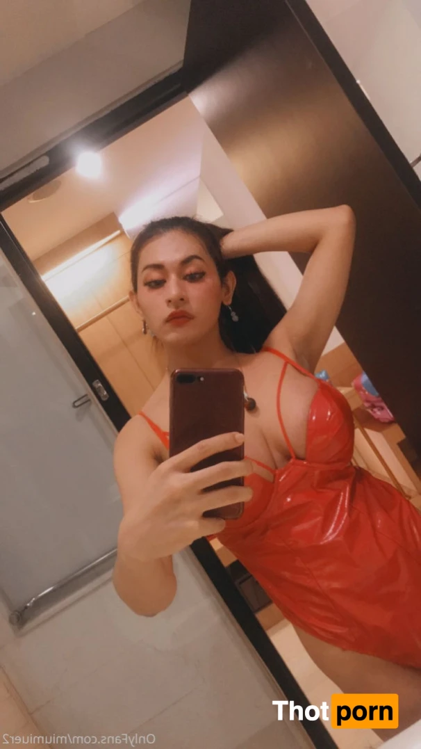 dona adeline patricia betrix 13040902