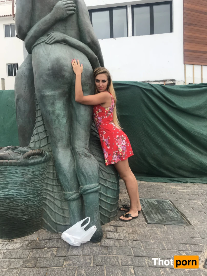 Monika Lara Smith 13035685