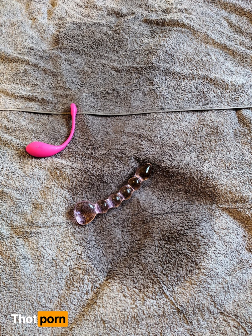 Natural_Emma_ 12795268