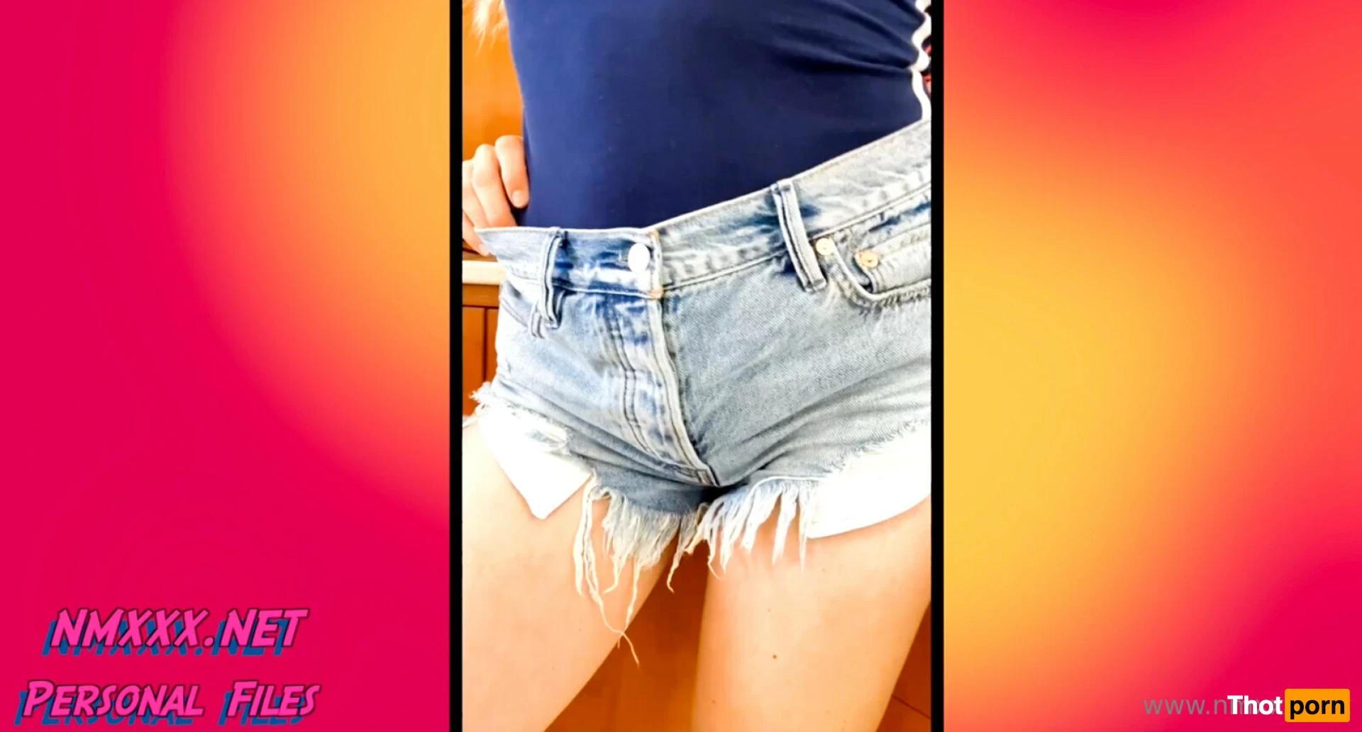 Brittany (Lazy Gecko Sailing YouTuber) 16574088