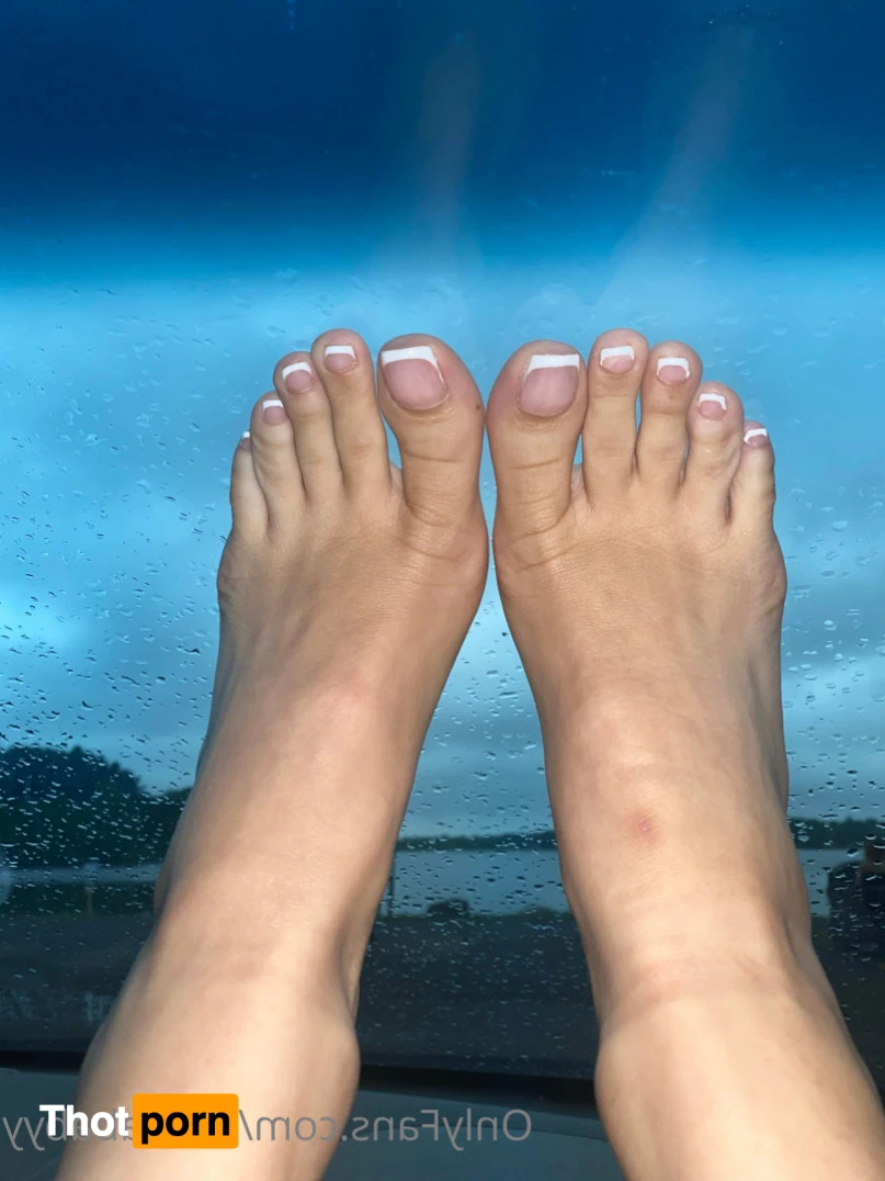 Feet Princess 👸🏻✨ 7878633