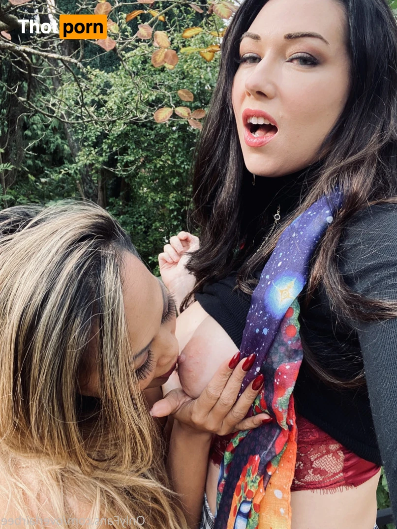 Bee (Naked News/Suicidegirls/Playboy tv) 13983011