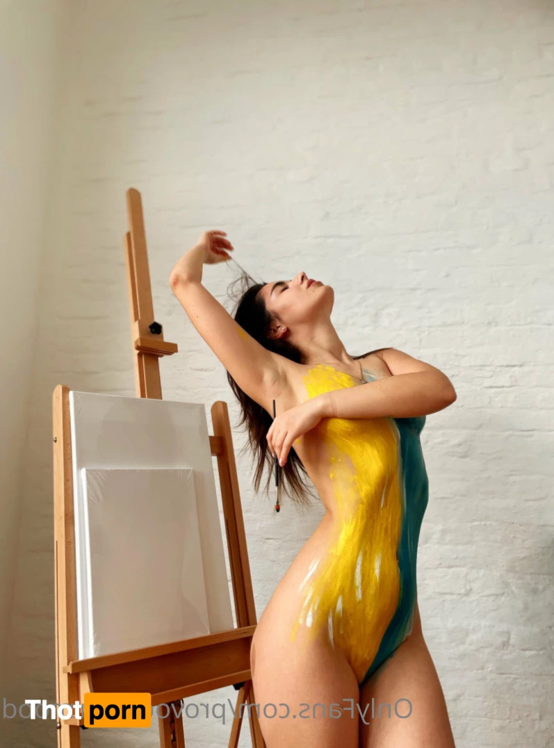 Chika Veronika 7877087