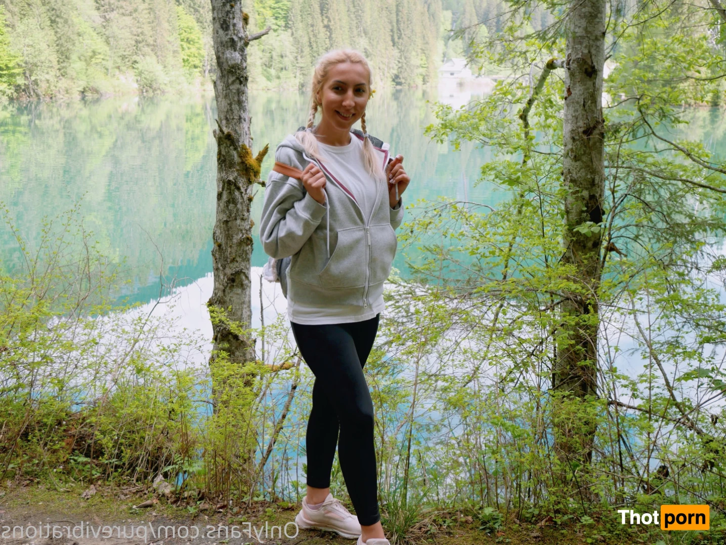 PureVibrations 16375762