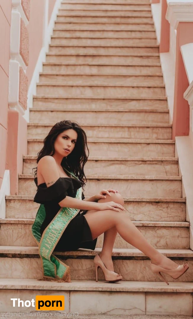 Realliadinelly 14752477