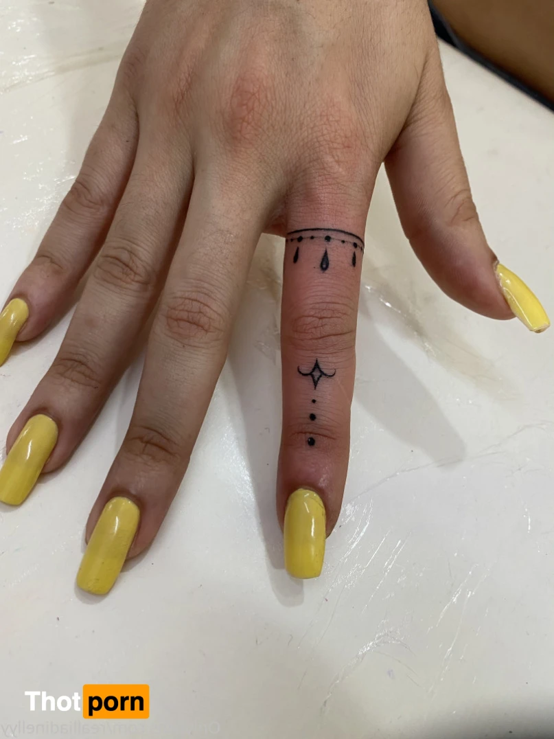 Realliadinelly 14805741