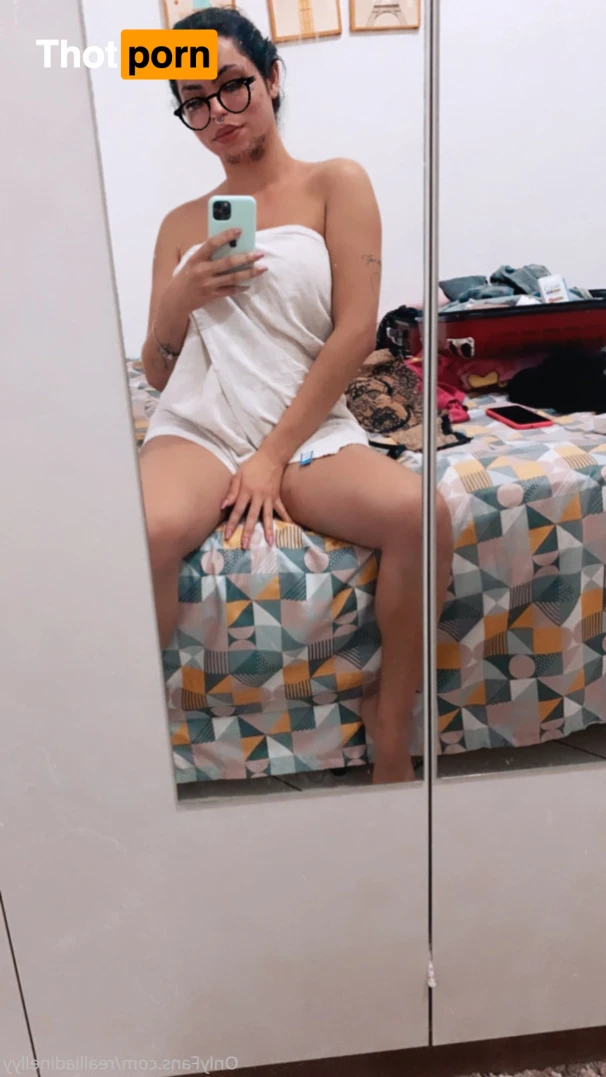 Realliadinelly 14808396