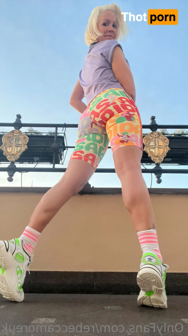 Rebecca More UK 16306774