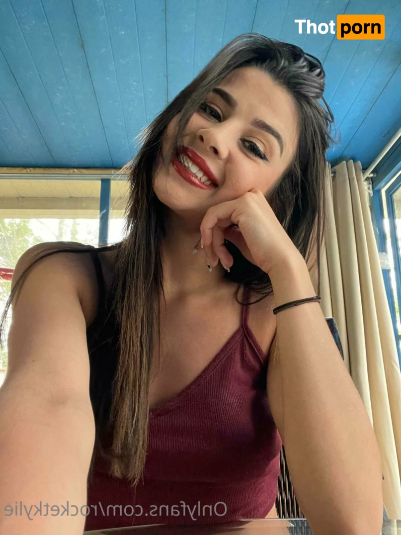 Kylie Rocket 8928764