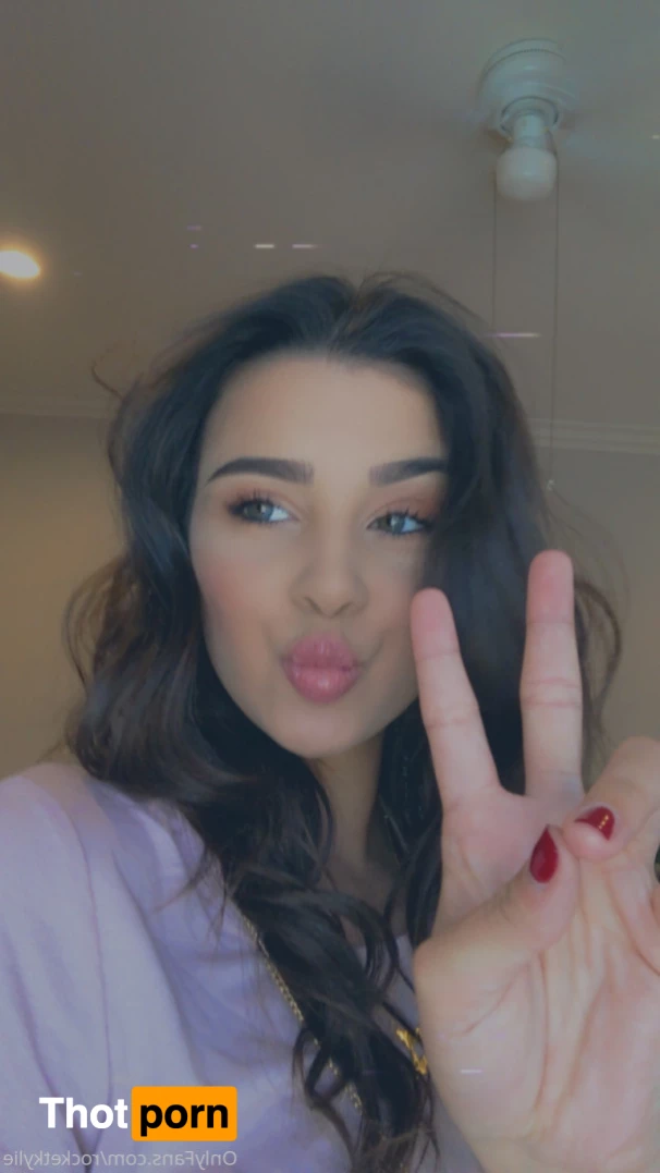 Kylie Rocket 8928788