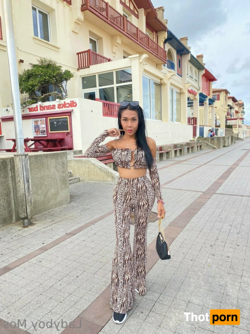 𝗟𝗔𝗗𝗬𝗕𝗢𝗬 𝗠𝗢𝗦😈 12937717