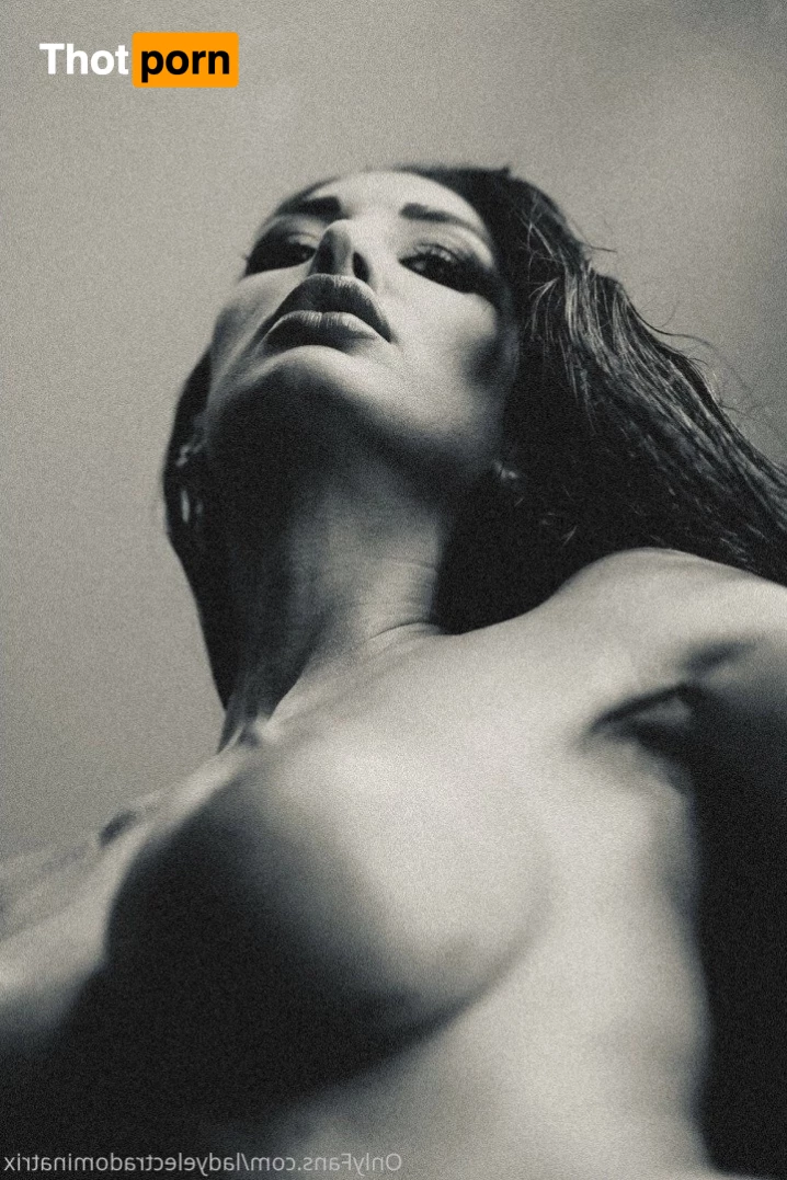 ladyelectradominatrix 656424