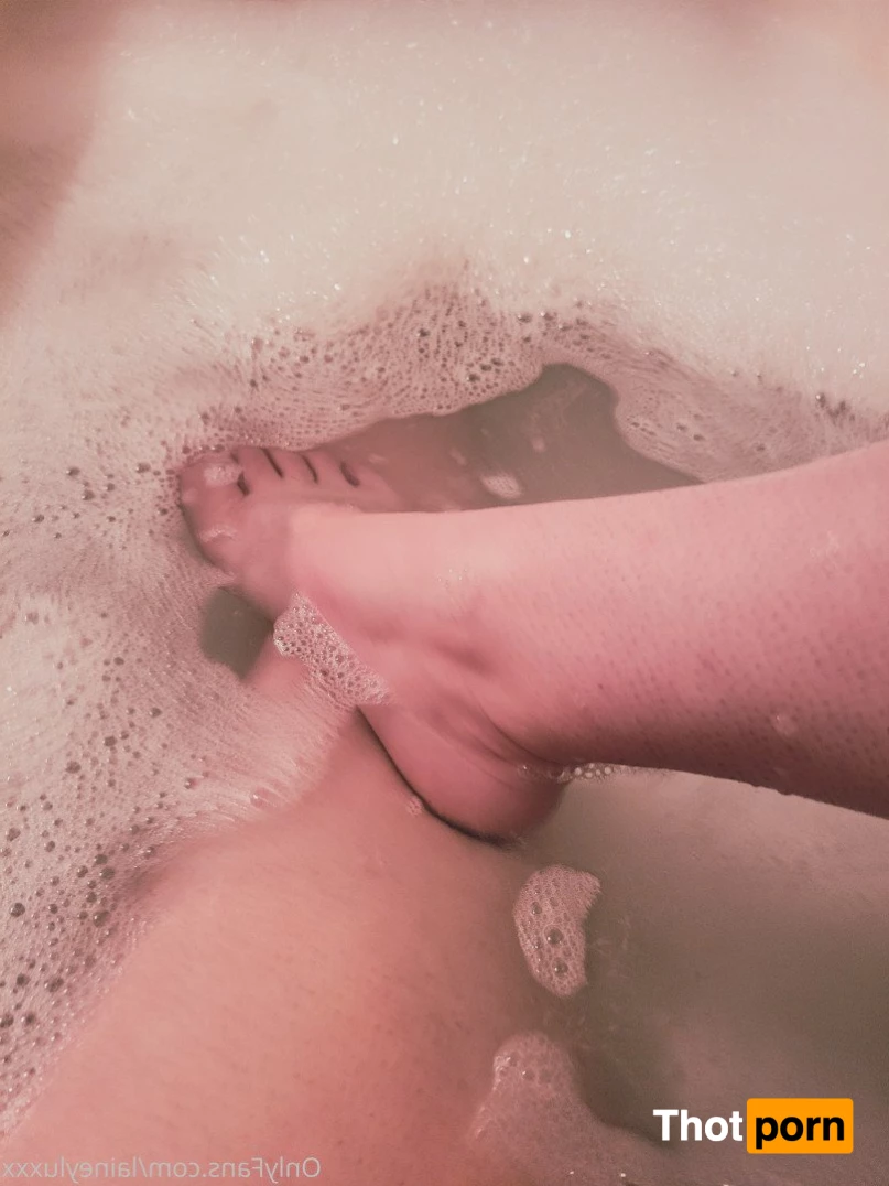 Cuckoldress Lainey Lux QoS 658665