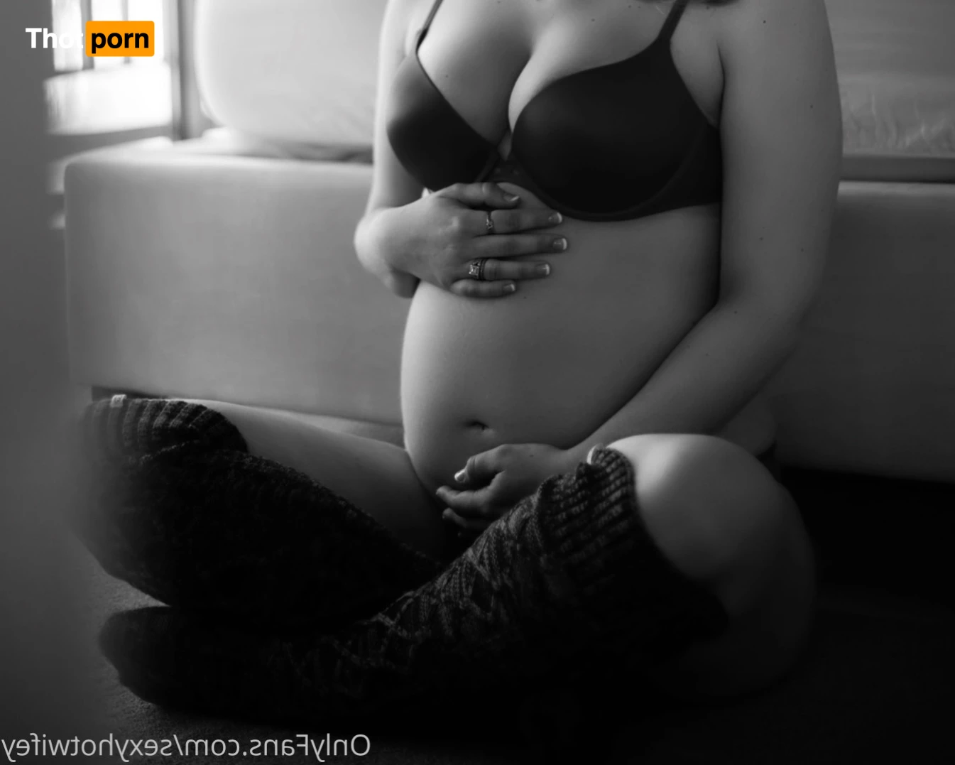 Hotwife Kate 16006193