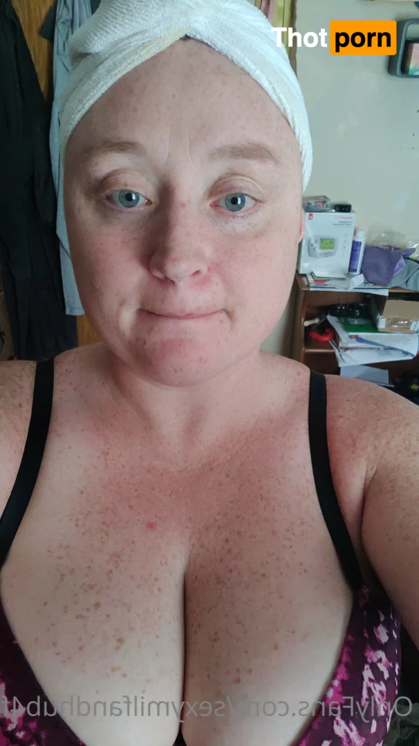 sexymilfandhub4f 15992798