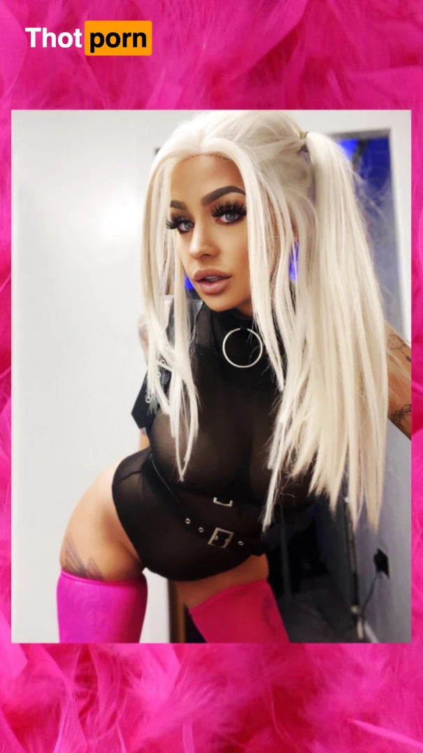 Cougar mommy Sext with me 😈 15886077