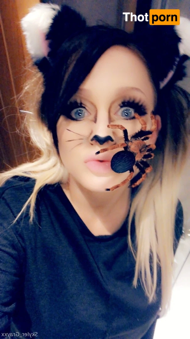 Cougar mommy Sext with me 😈 15886532