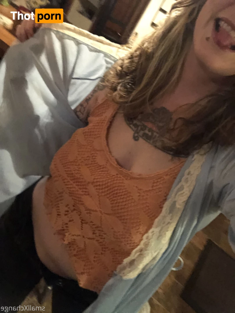 skippy * hairy pits + pussy * -on break- 9084060