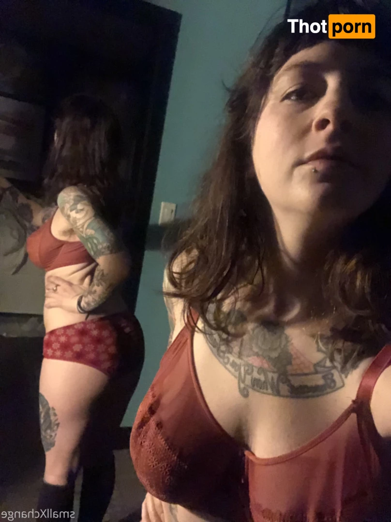 skippy * hairy pits + pussy * -on break- 9084351