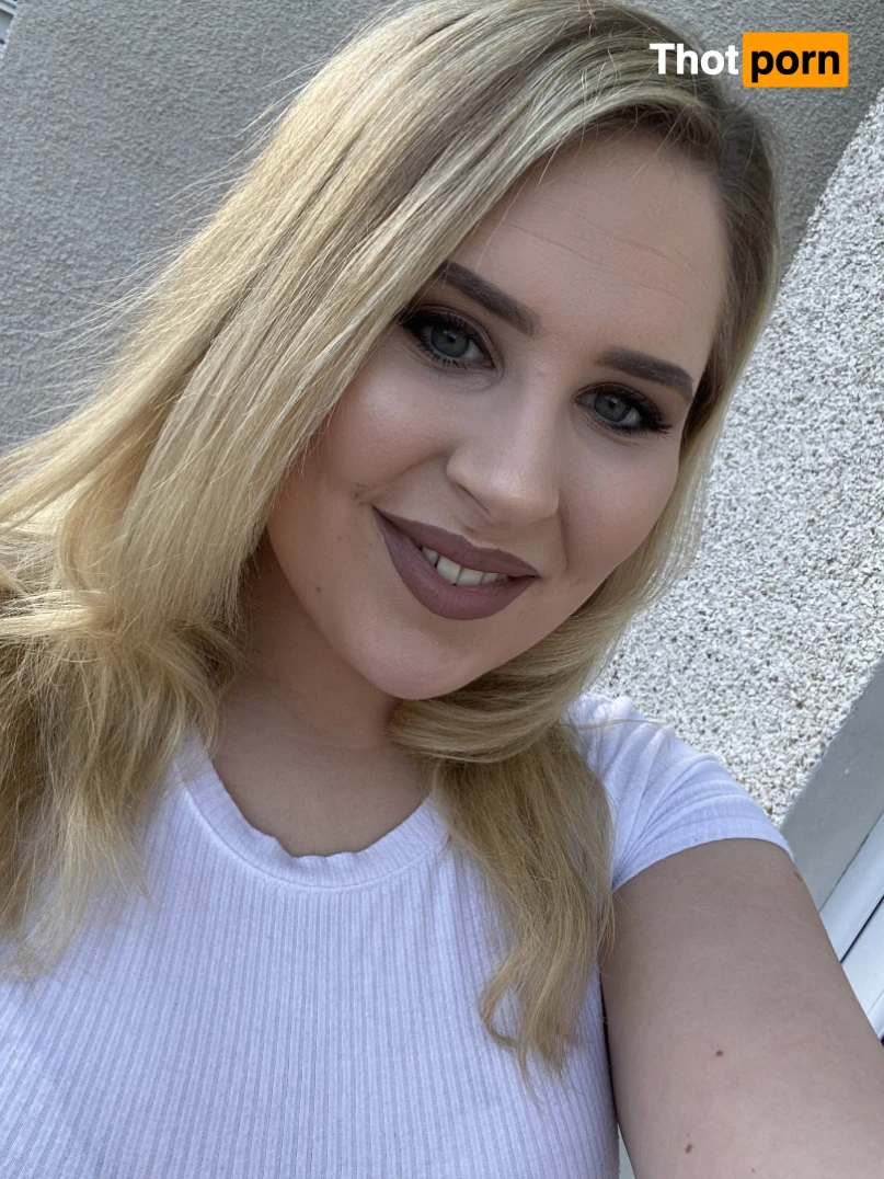 sopheeturner 15756430