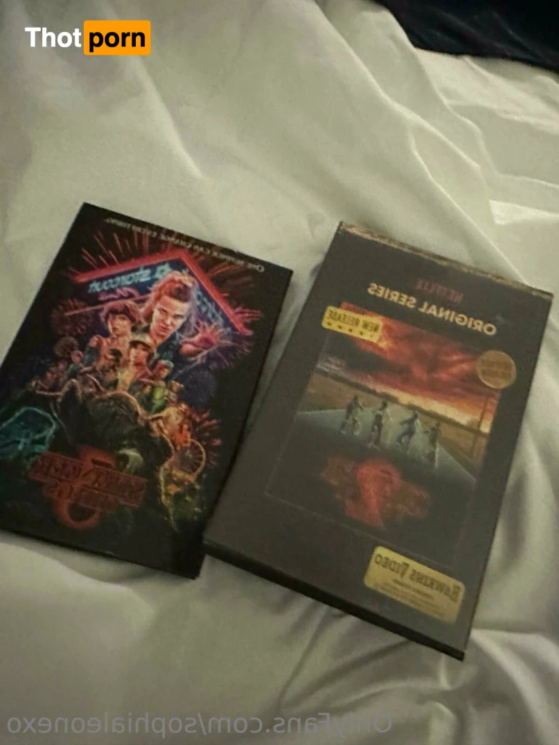 ѕσρнια ℓєσηє 15750994