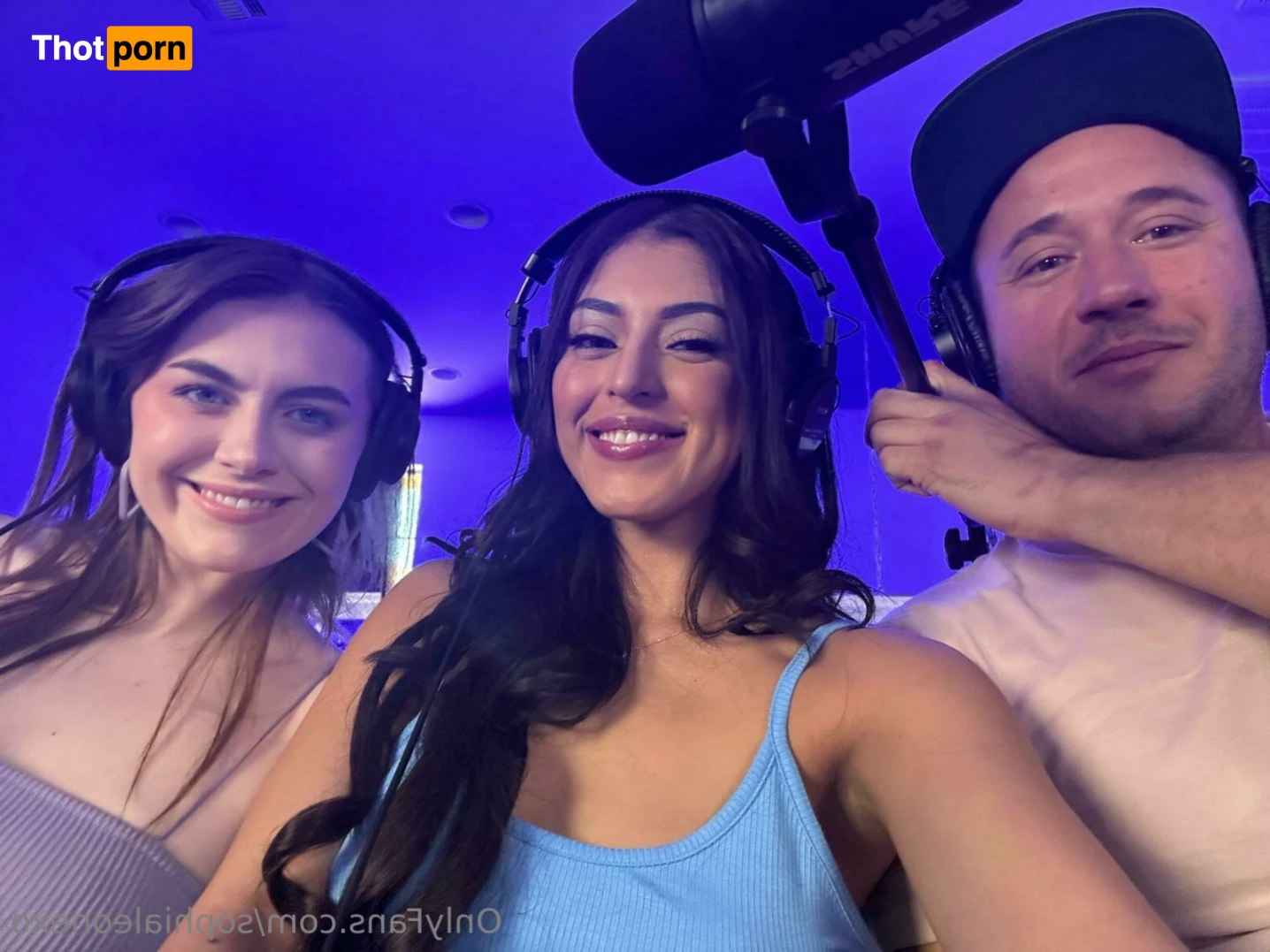 ѕσρнια ℓєσηє 15751231