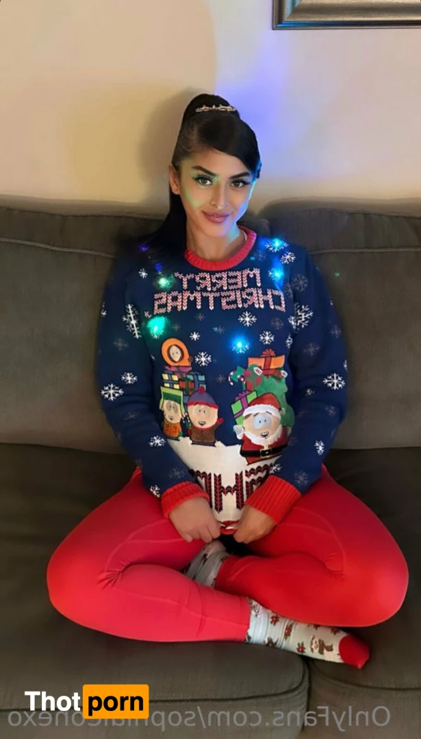 ѕσρнια ℓєσηє 15751501