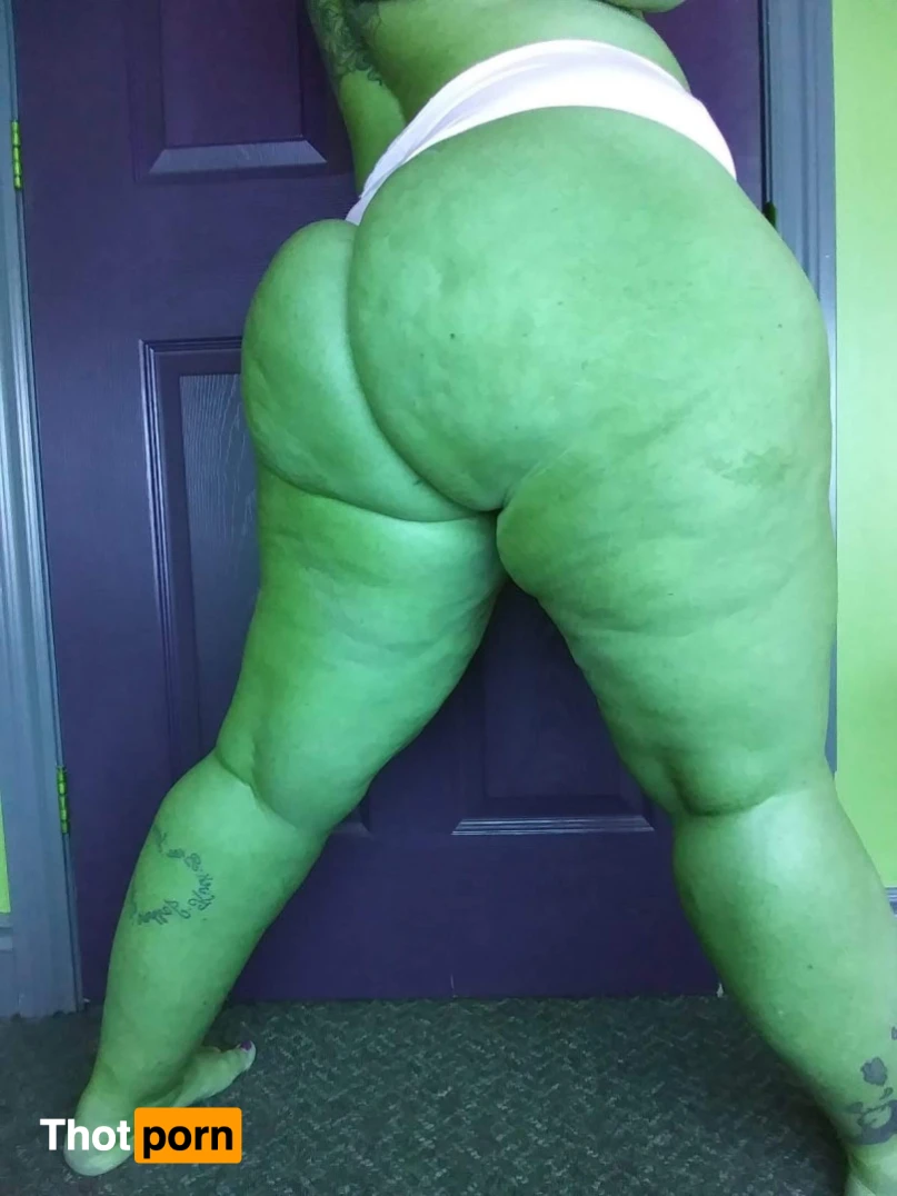 Strawberryvixxxen 16376222