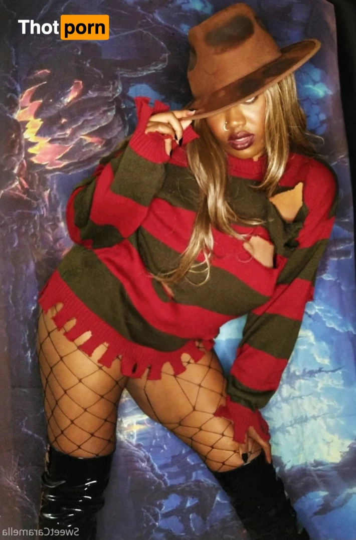 Sweet Caramella 15583992