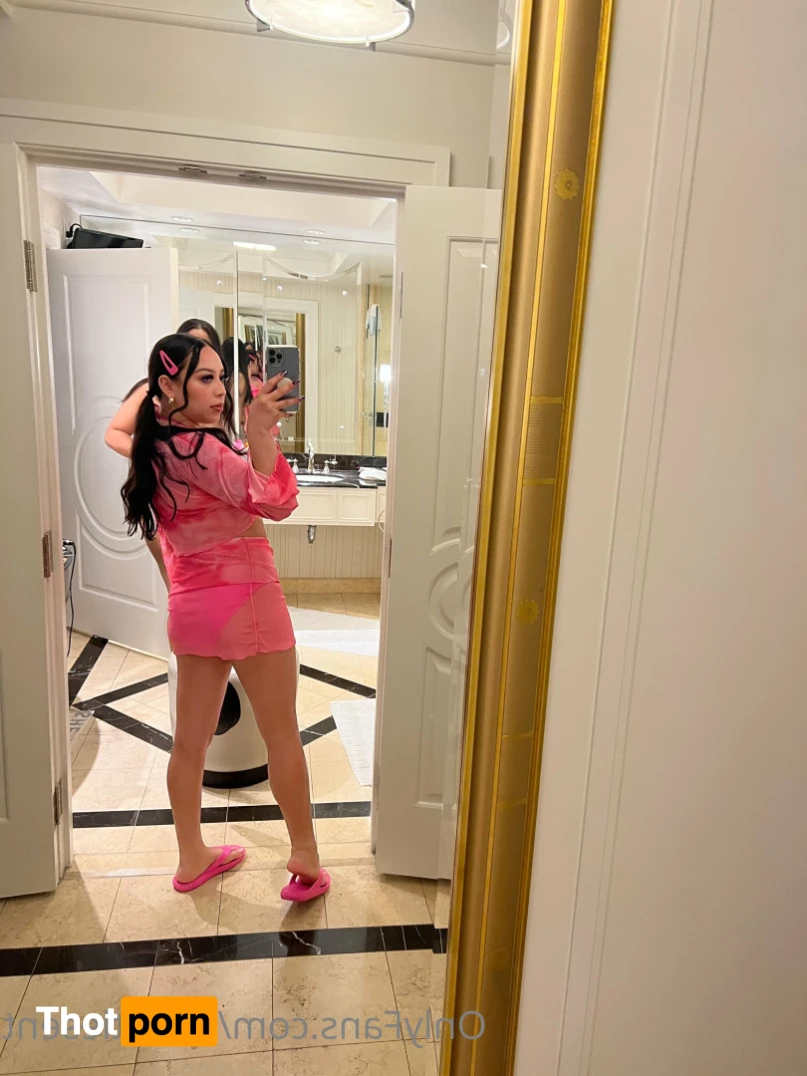 sweeties xxx entertainment 15494446