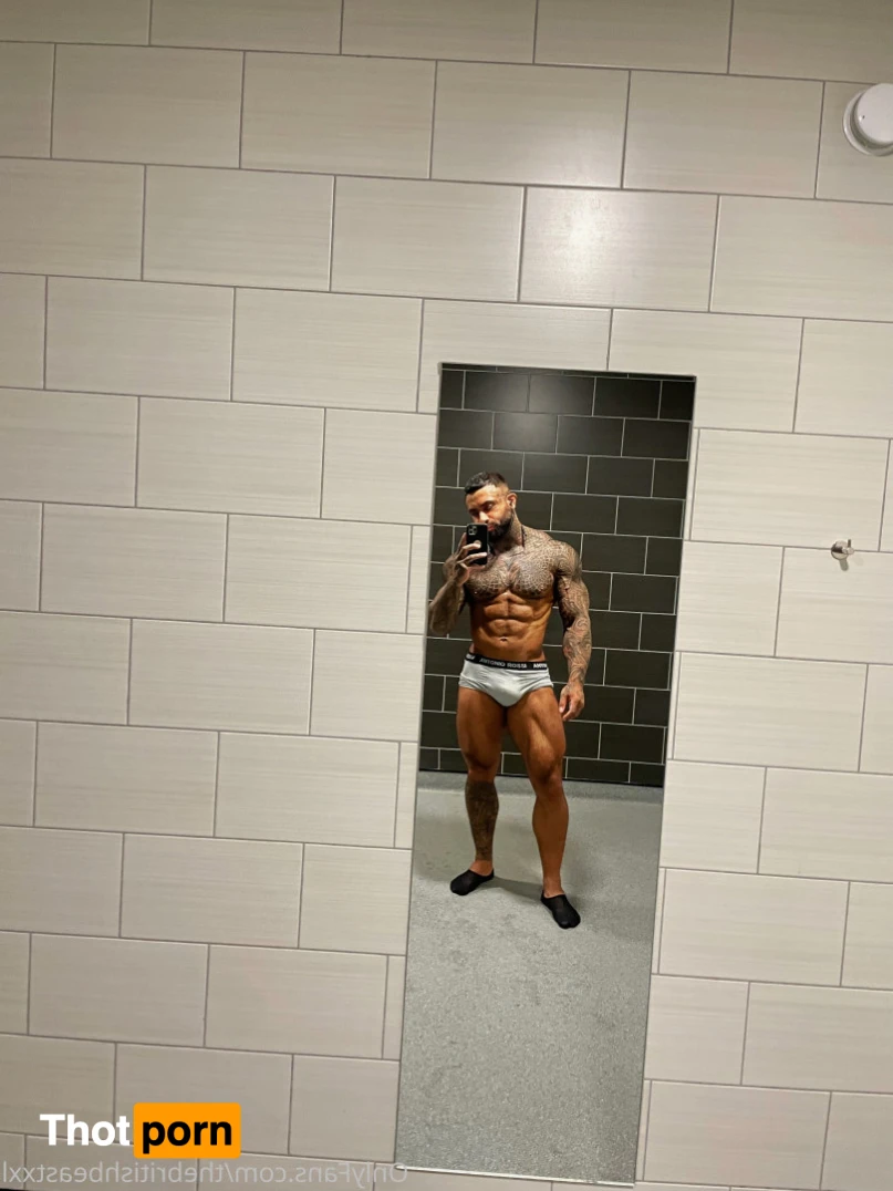 thebritishbeastxxl 11883572