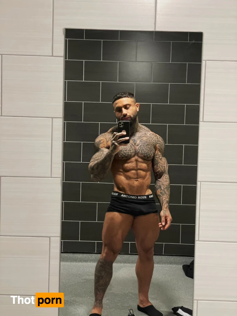 thebritishbeastxxl 11925187