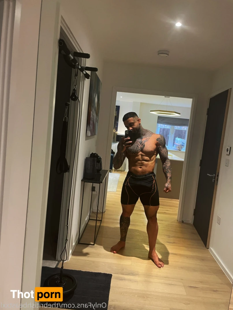 thebritishbeastxxl 11947260