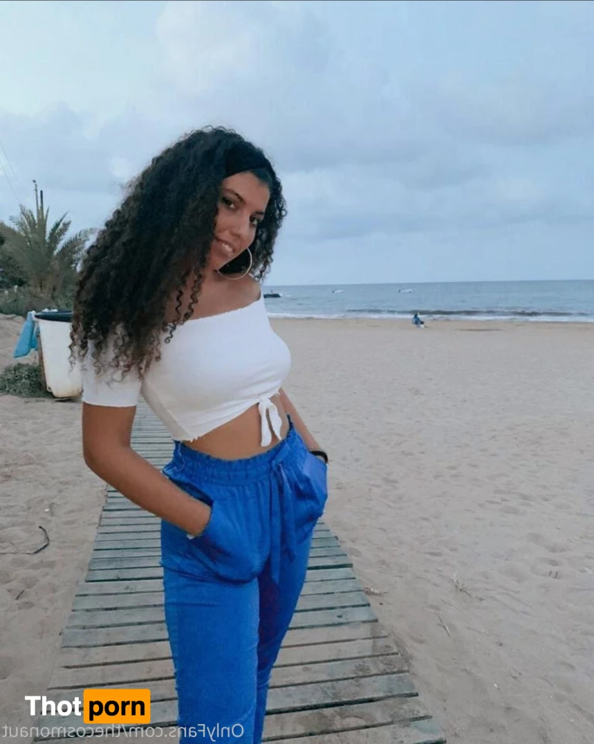 The Cosmonaut 16193077