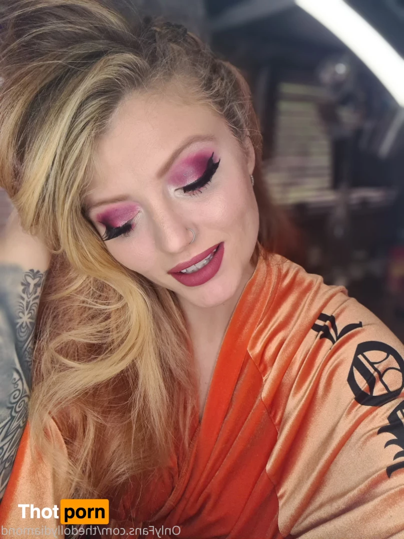 DollyD suicide 8873474