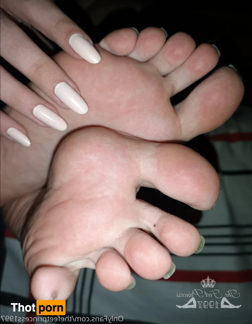 Thefeetprincess1997 15209057