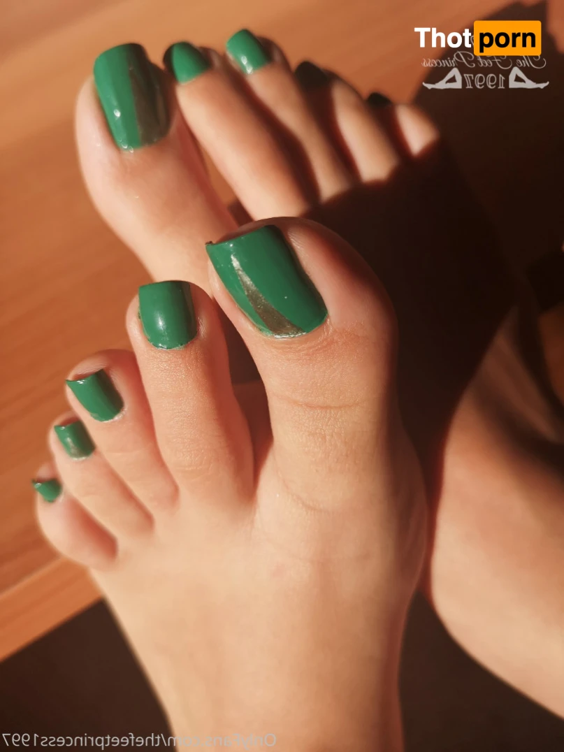 Thefeetprincess1997 15209252