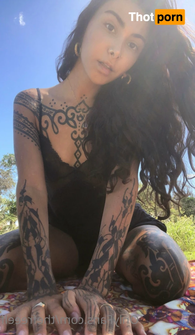 🧚🏽‍♀️ 9764506