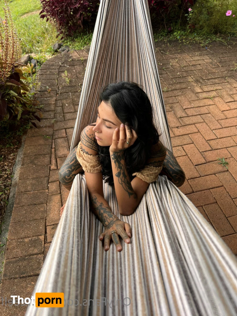 🧚🏽‍♀️ 9764586