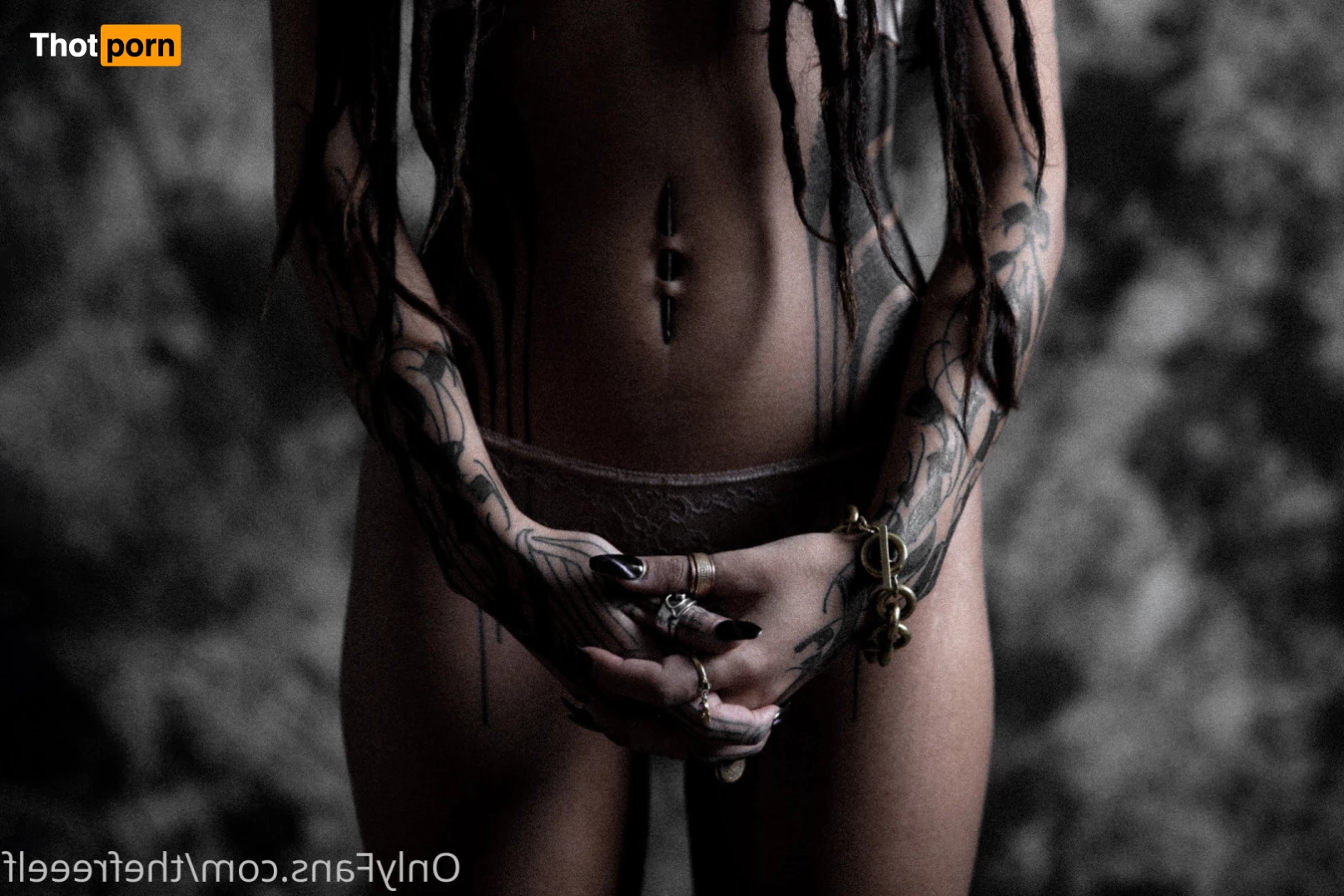 🧚🏽‍♀️ 9764602