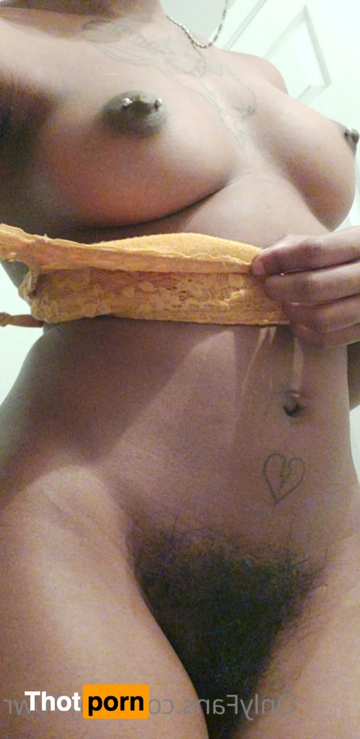 💔your favorite tiny pocket hoe!✨ 8856655