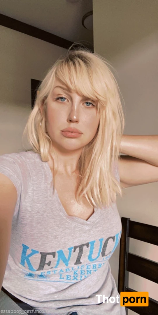 Trap_Goddesss 14869884