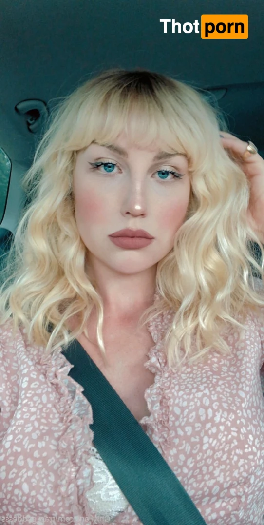 Trap_Goddesss 14869967