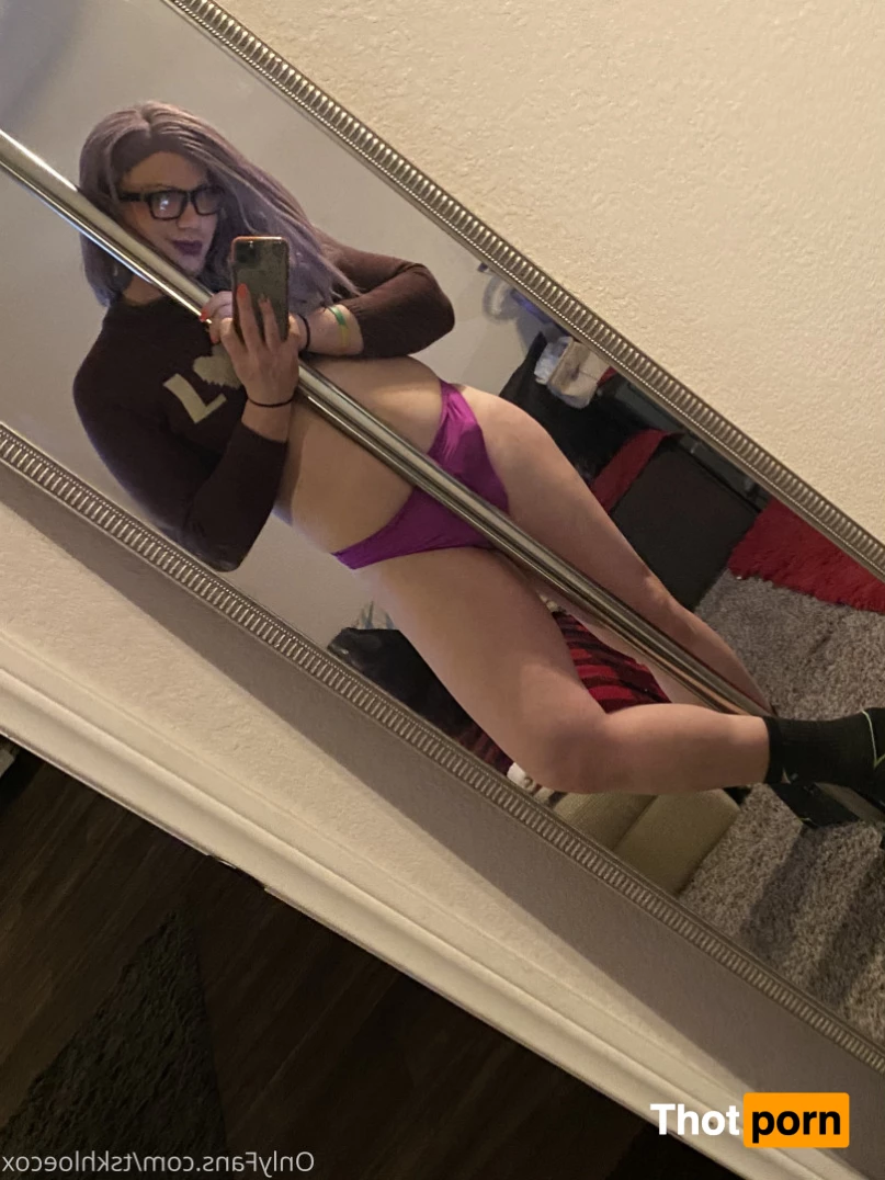 Ts Khloe Cox 9063174