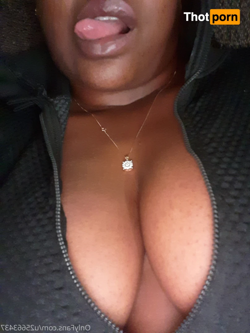 SexyBrownChocolate 14831452